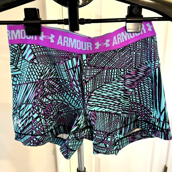 EUC Athletic Shorts - Picture 1 of 3